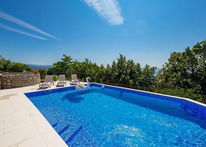 Pet Friendly In Matulji With Sauna *