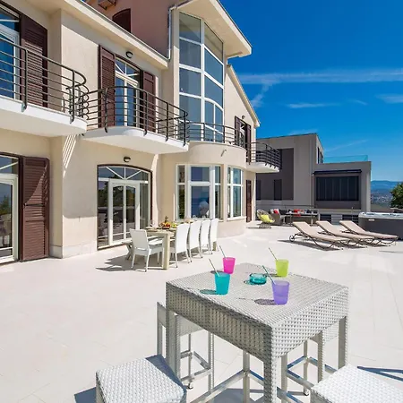 Pet Friendly In Matulji With Sauna