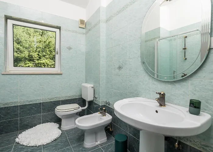 度假居 Pet Friendly In Matulji With Sauna 奥帕提亚